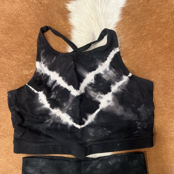 Electric & Rose tie dye cotton legging and sports bra set size large - Picture 2 of 7